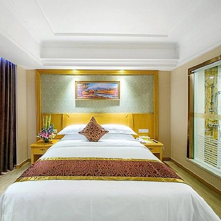 Vienna Hotel Guilin Wanfu Square Экстерьер фото