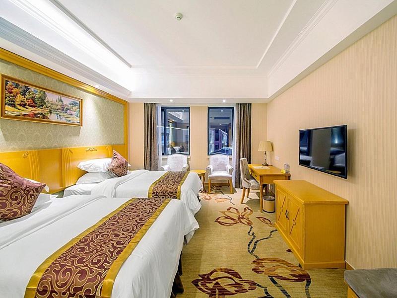 Vienna Hotel Guilin Wanfu Square Экстерьер фото